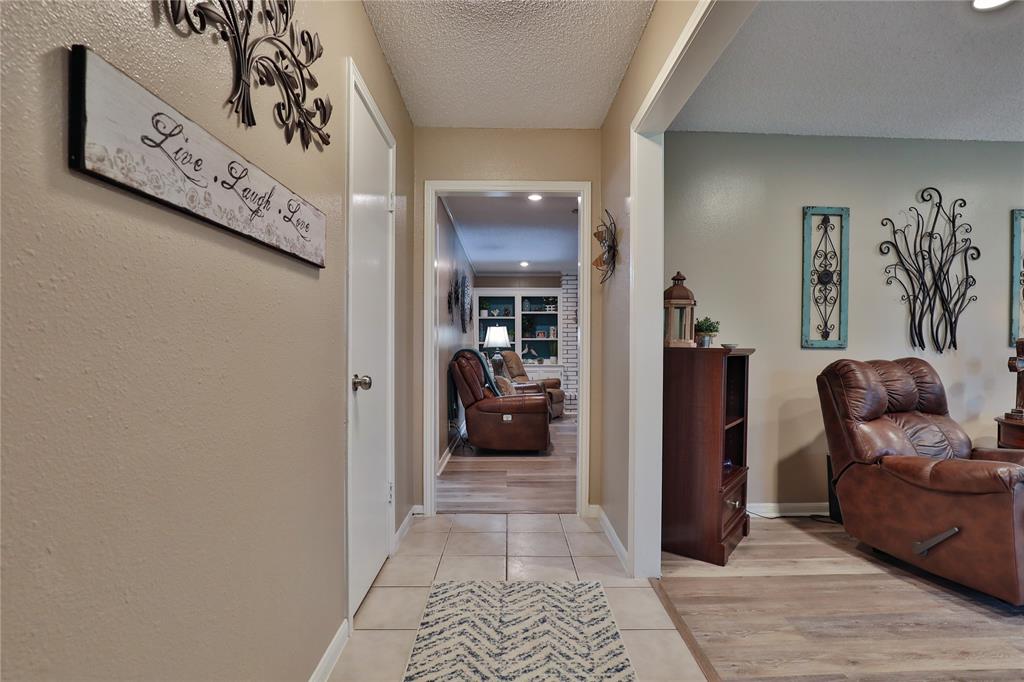52 Bayberry Court, Lake Jackson, Texas image 7
