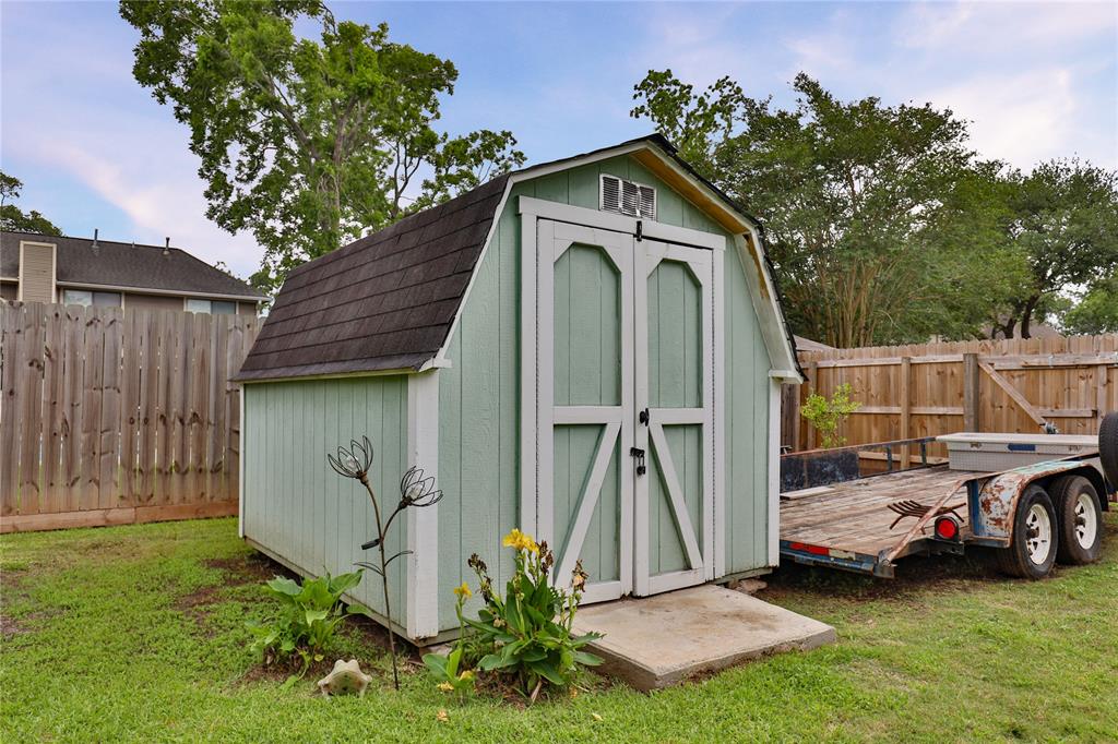 52 Bayberry Court, Lake Jackson, Texas image 33