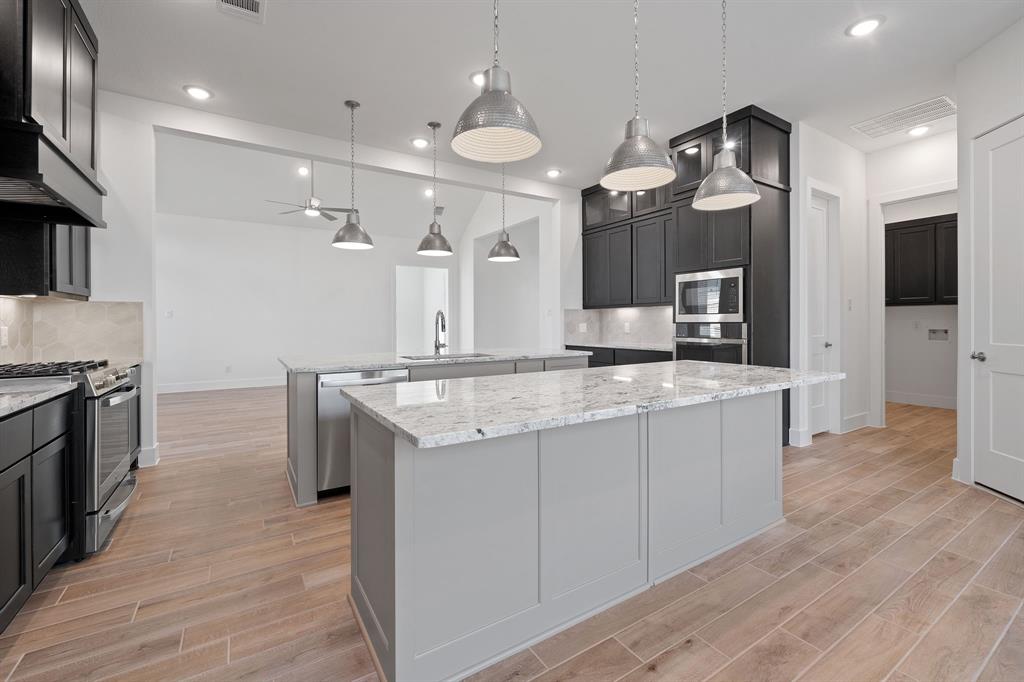 32451 Violet Dancer Court, Fulshear, Texas image 19
