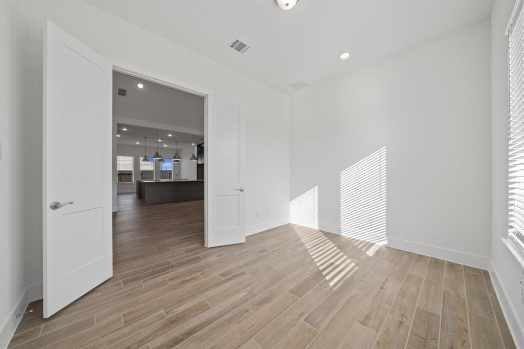 32451 Violet Dancer Court, Fulshear, Texas image 13
