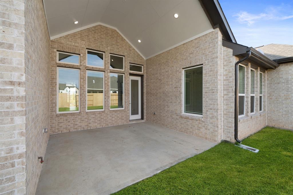 32451 Violet Dancer Court, Fulshear, Texas image 30