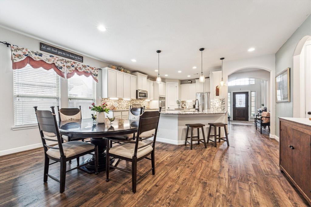 2807 Merlin Lane, Pearland, Texas image 13