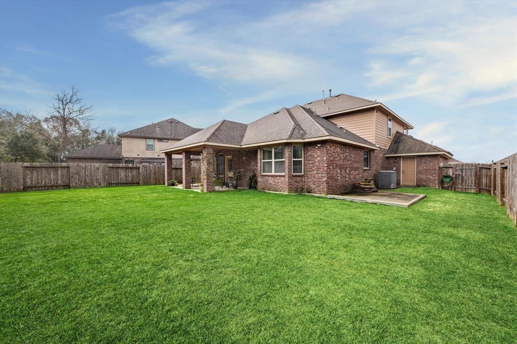 2807 Merlin Lane, Pearland, Texas image 27