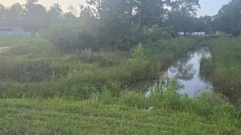 Photo of 839 County Road 3415, Cleveland, TX 77327 (MLS # 68090336) Photo of 839 County Road 3415, Cleveland, TX 77327 (MLS # 68090336)