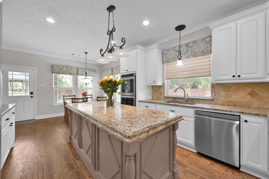 7 Newland Ct Ct, The Woodlands, Texas image 18