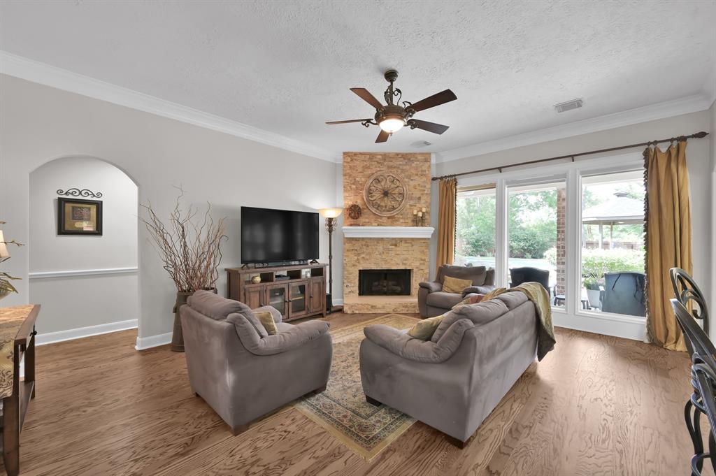 7 Newland Ct Ct, The Woodlands, Texas image 7