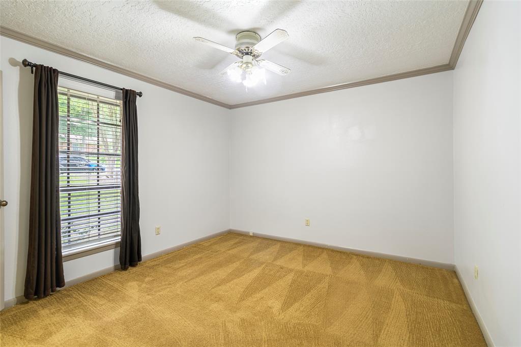 3336 Thornwood Way, Huntsville, Texas image 11