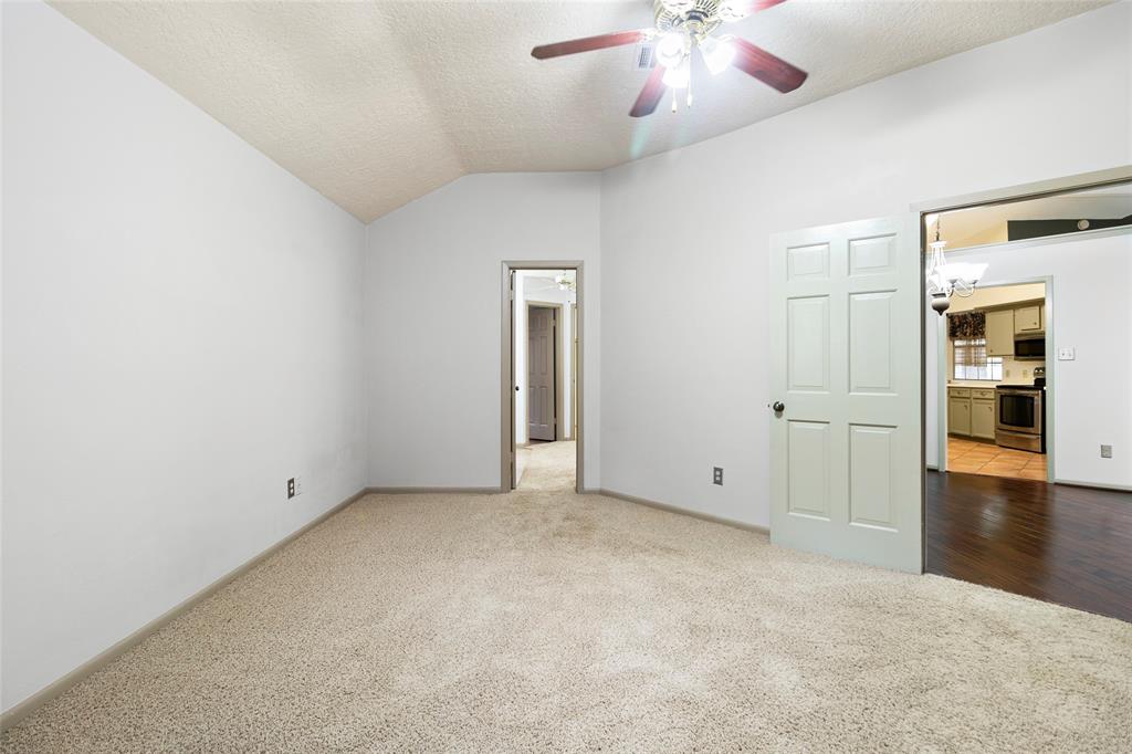 3336 Thornwood Way, Huntsville, Texas image 10