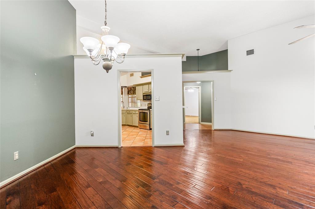 3336 Thornwood Way, Huntsville, Texas image 3