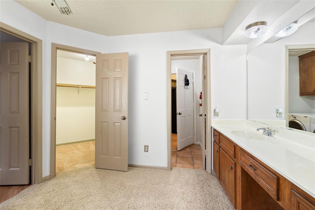 3336 Thornwood Way, Huntsville, Texas image 17