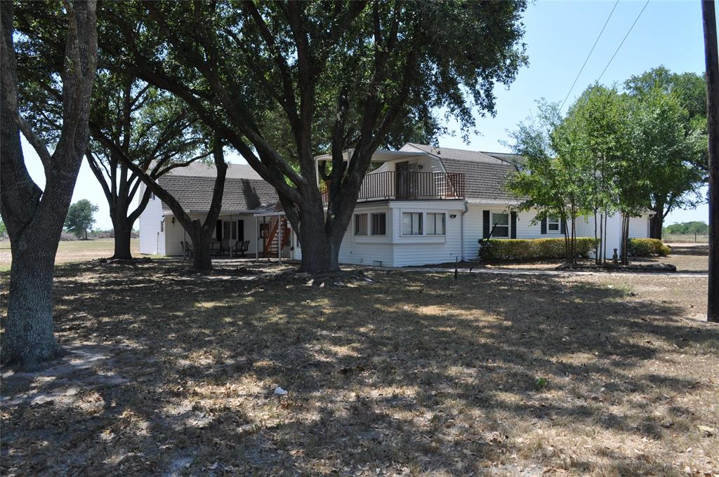 1713 Woody Lane, Sealy, Texas image 4