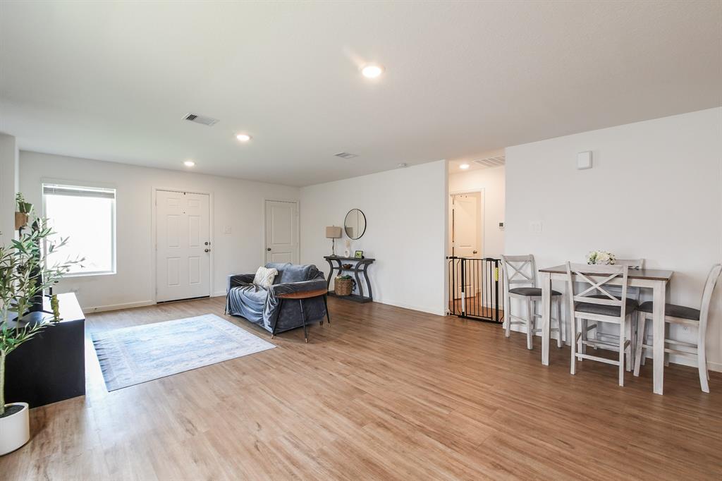 2728 Cadiz Bay Drive