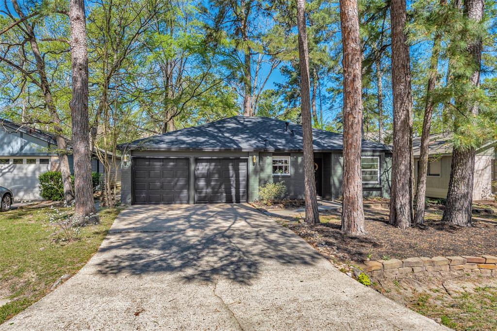 116 W White Willow Circle