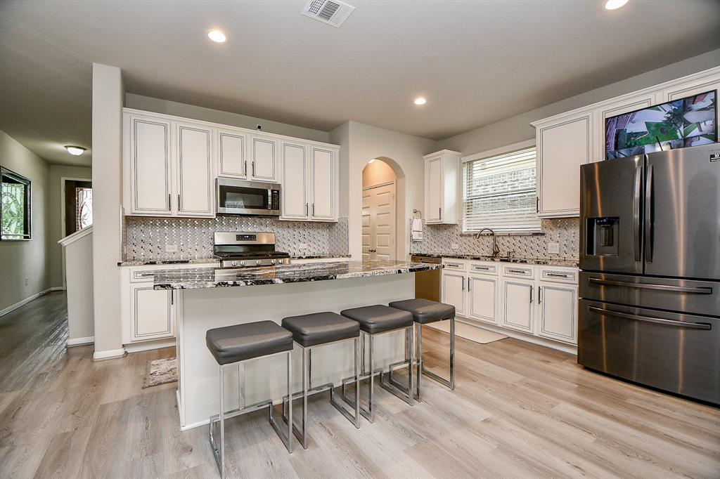 2707 Dry Creek Dr Dr, Missouri City, Texas image 9