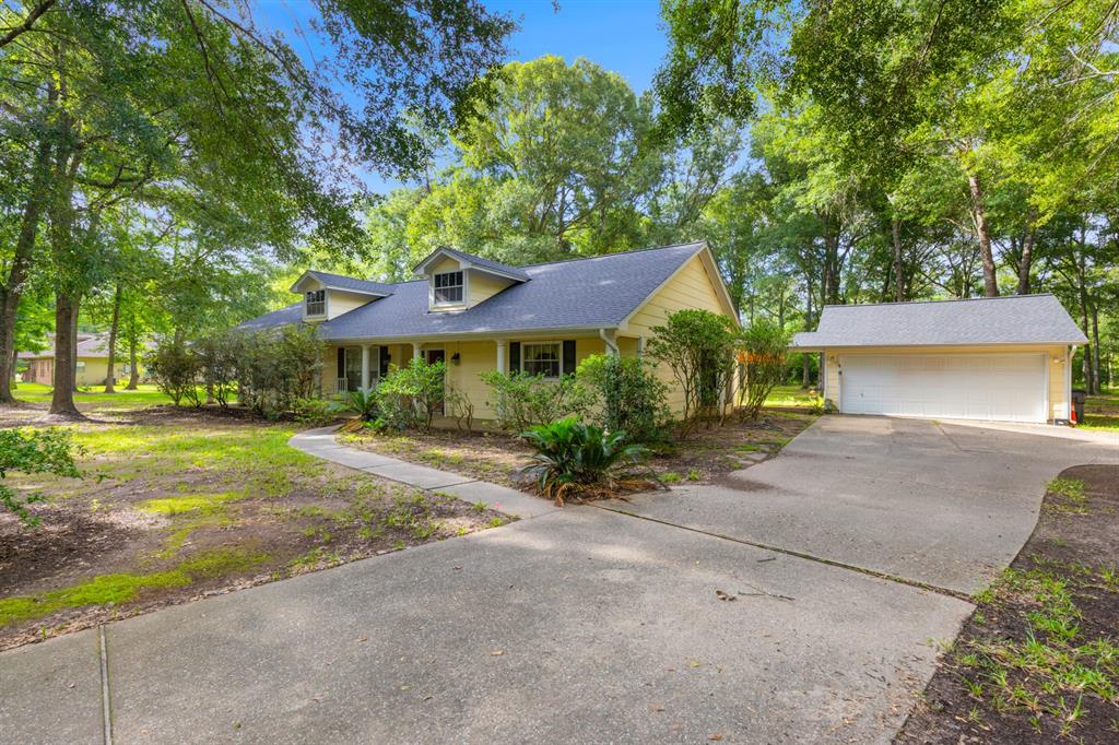 21894 Roberts Lane