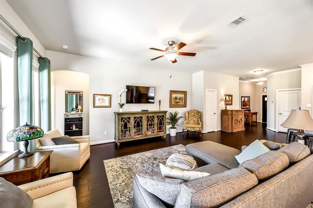6431 Wolf Run Drive, Katy, Texas image 14
