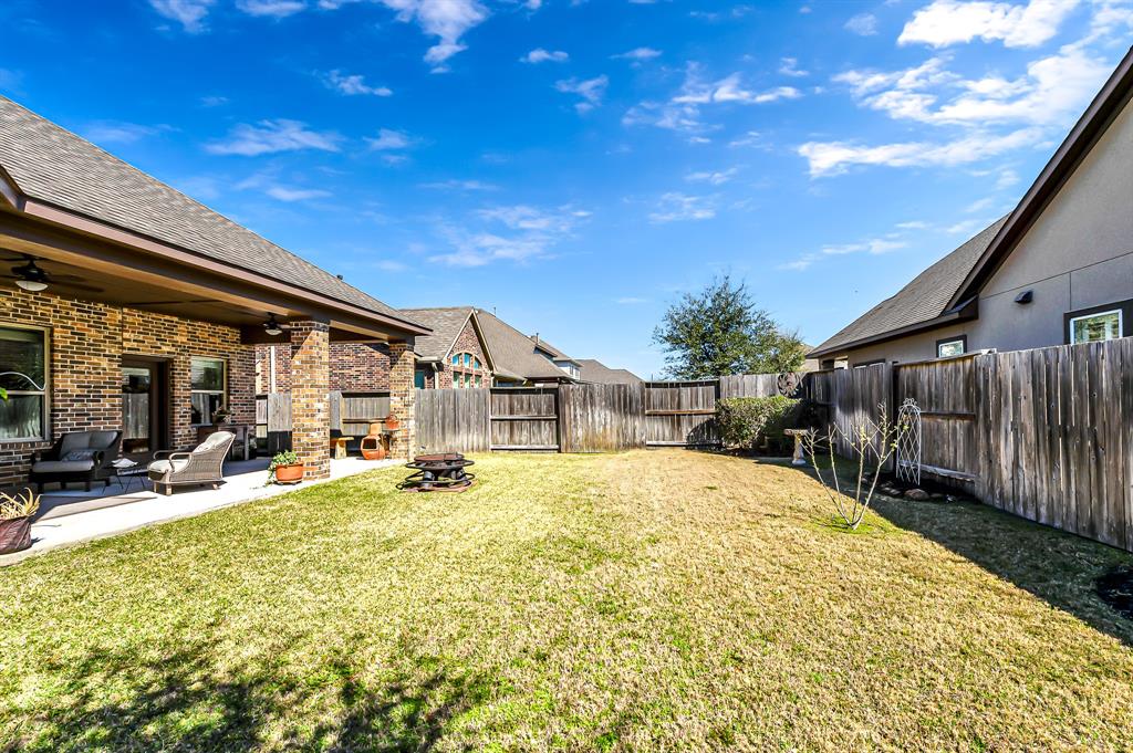 6431 Wolf Run Drive, Katy, Texas image 30