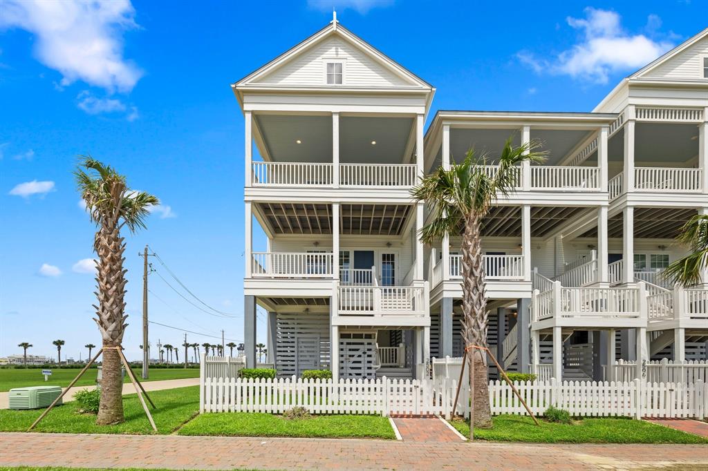 2502 Sunset Passage, Galveston, Texas image 3