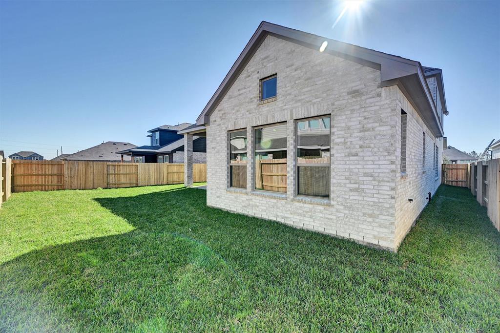 2807 Obsidian Drive, Iowa Colony, Texas image 41