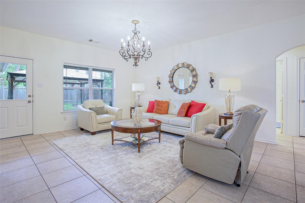 38 N Star Ridge Circle, The Woodlands, Texas image 14