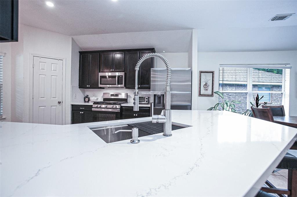 38 N Star Ridge Circle, The Woodlands, Texas image 12