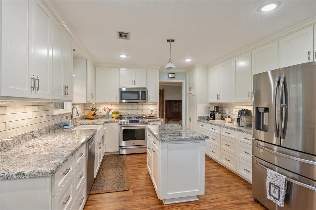 8705 Driftwood Drive, College Station, Texas image 21