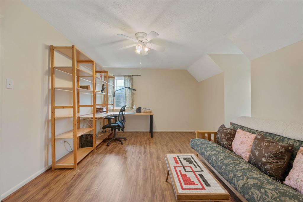 8705 Driftwood Drive, College Station, Texas image 32