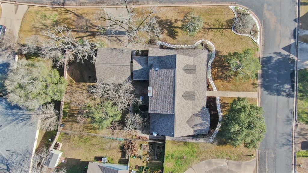 8705 Driftwood Drive, College Station, Texas image 10