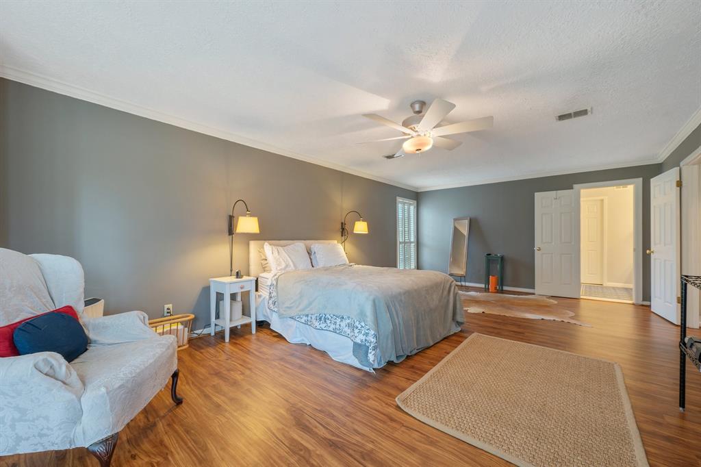 8705 Driftwood Drive, College Station, Texas image 25
