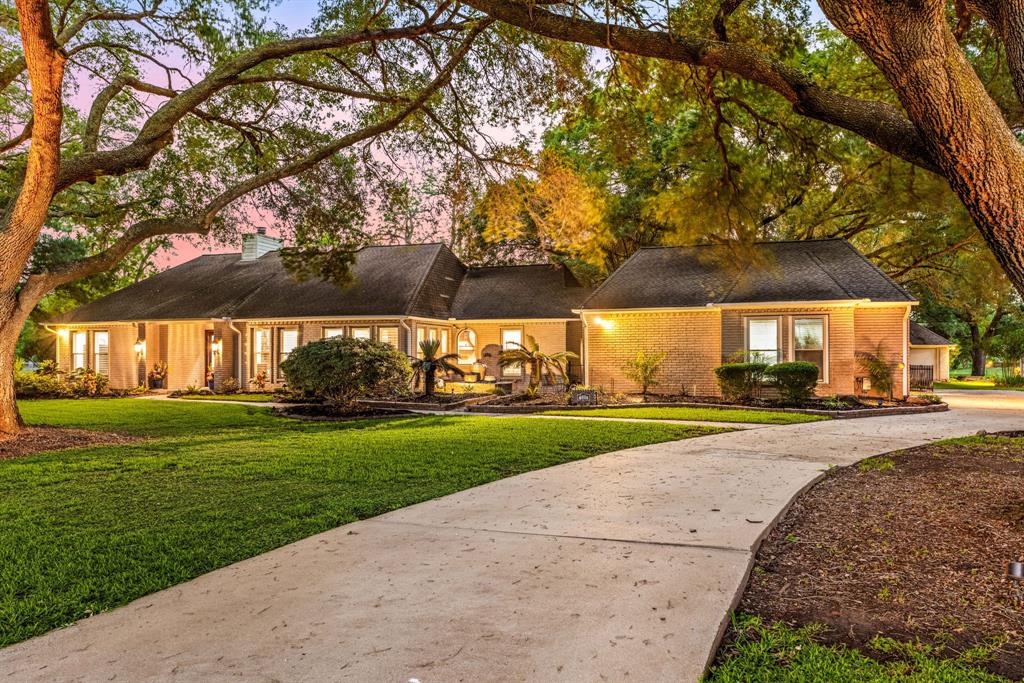 1410 Foster Meadow Drive, Richmond, Texas image 2