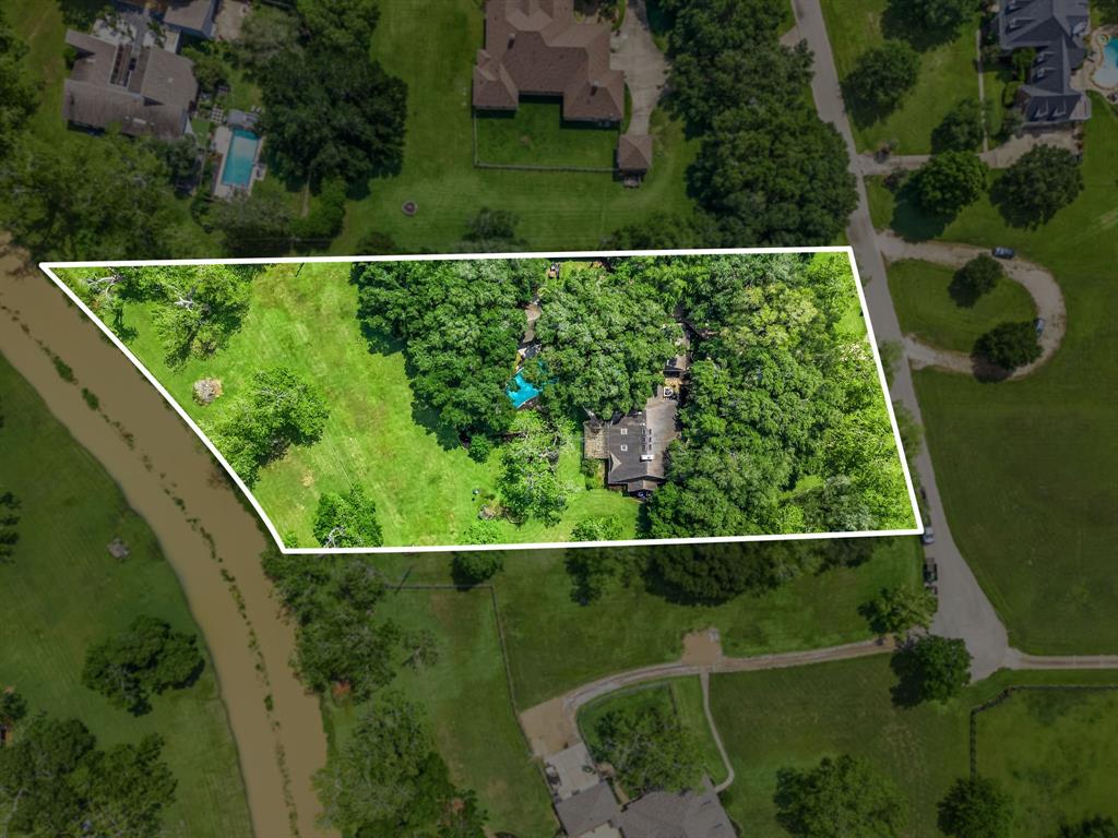 1410 Foster Meadow Drive, Richmond, Texas image 4