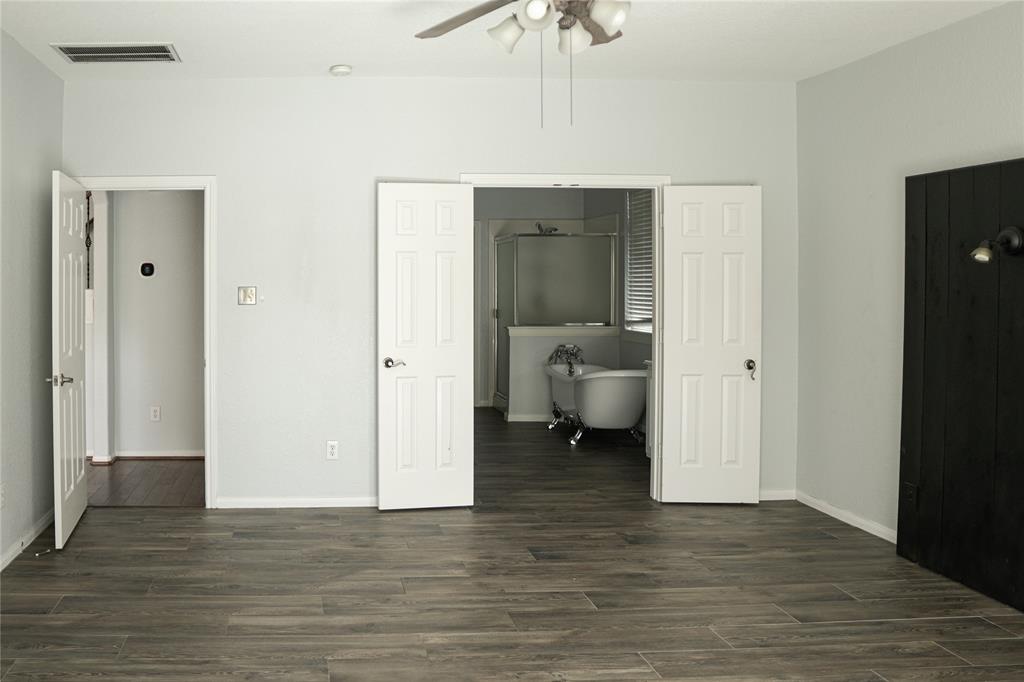 10234 Five Oaks Lane, Missouri City, Texas image 19