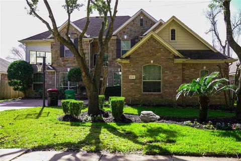 A home in Missouri City