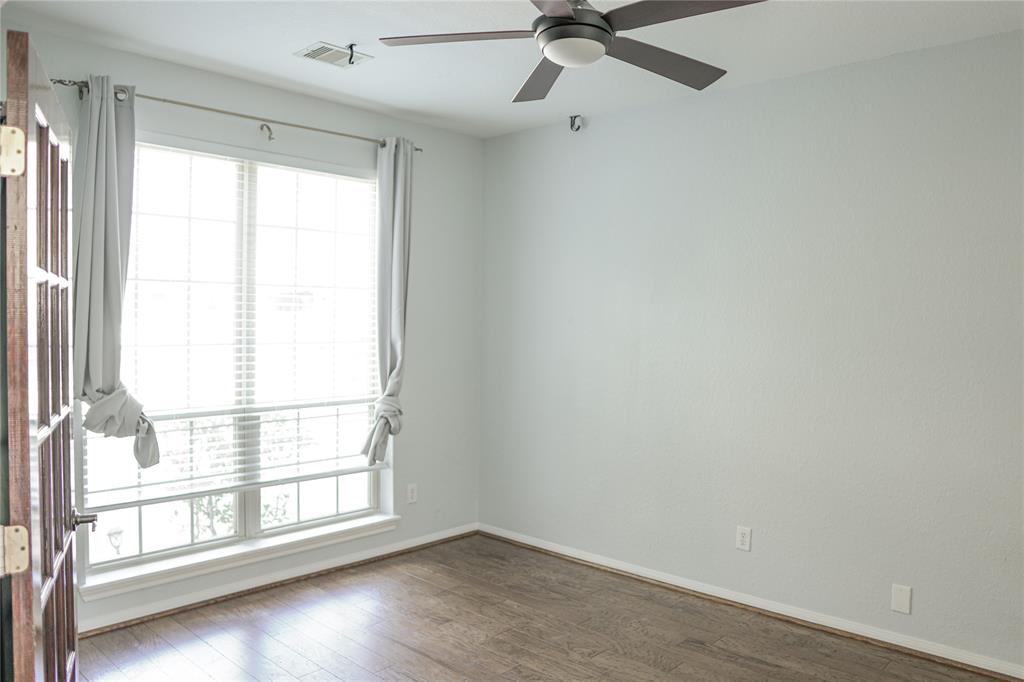 10234 Five Oaks Lane, Missouri City, Texas image 7