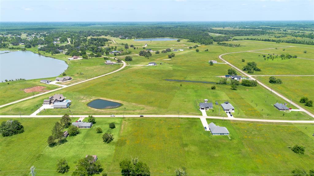 507 Sunset Trail, Angleton, Texas image 23