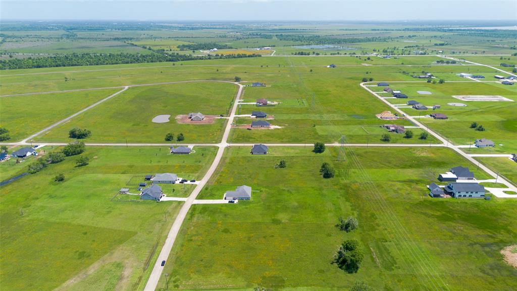 507 Sunset Trail, Angleton, Texas image 24