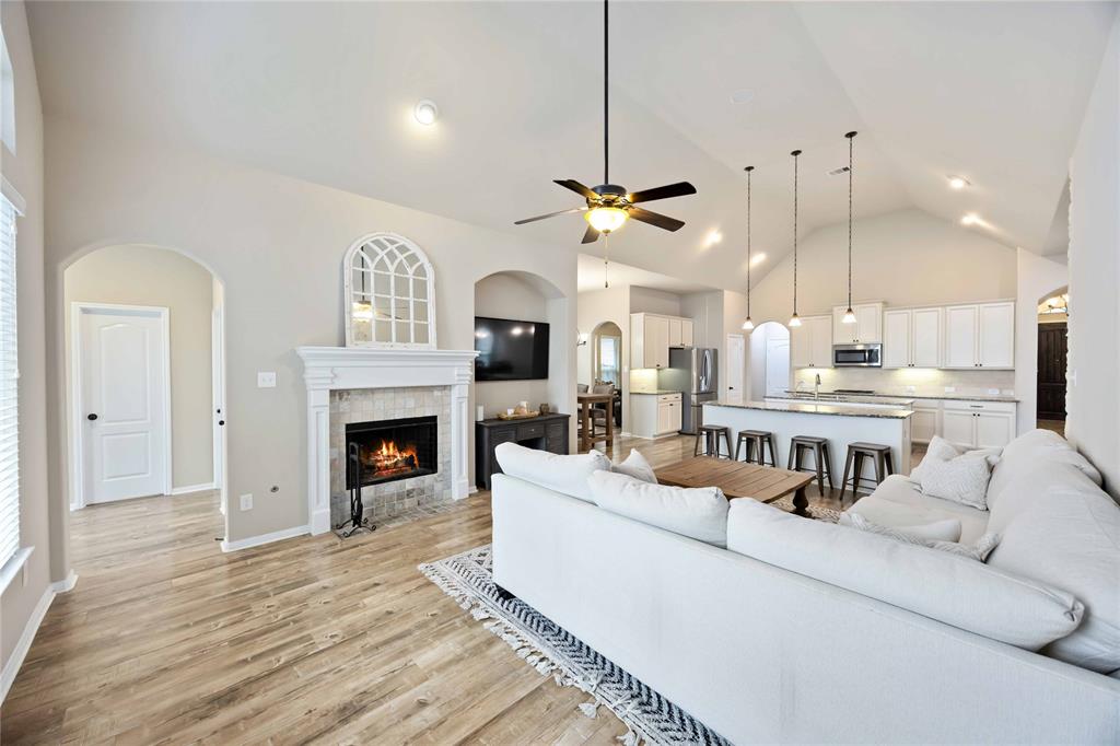 4218 Bayou Hollow Lane, Richmond, Texas image 8
