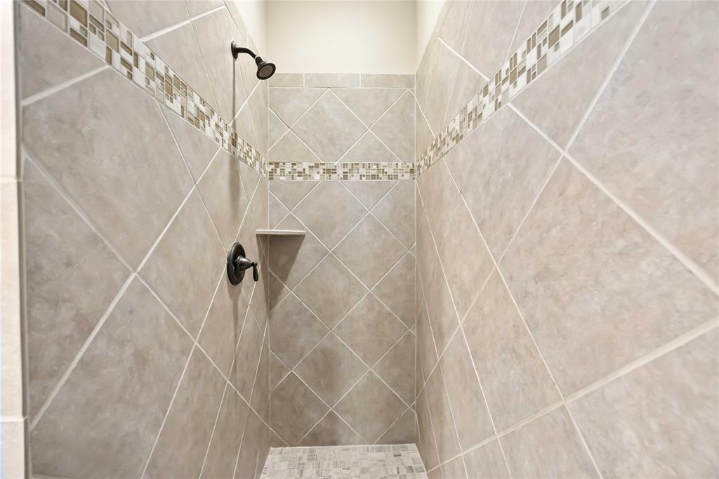 4218 Bayou Hollow Lane, Richmond, Texas image 20