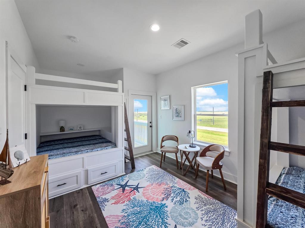 525 Annabelle Drive, Gilchrist, Texas image 33