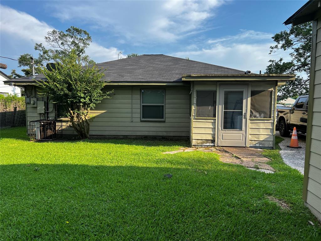 13229 Vicksburg Street, Houston, Texas image 3