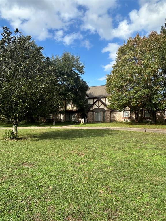 17622 Queenslake Drive, Cypress, Texas image 1