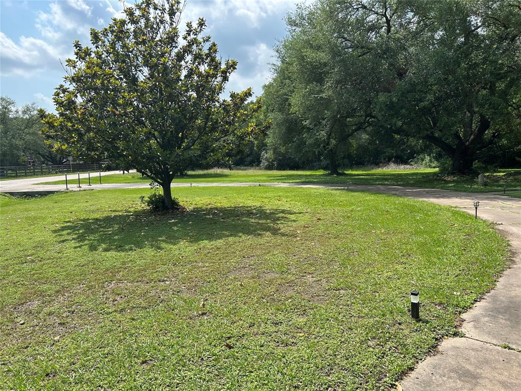 17622 Queenslake Drive, Cypress, Texas image 26