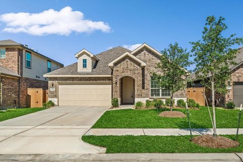 Single Family Residence in Humble TX 15223 Readen Crescent Drive.jpg