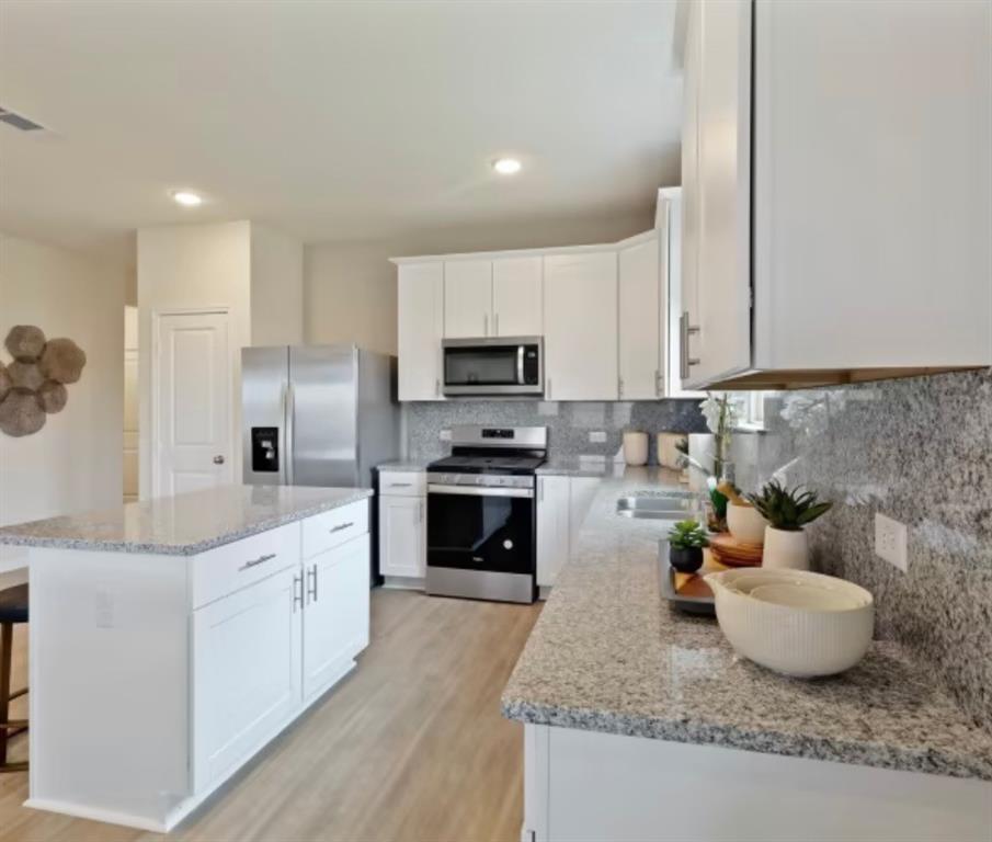 315 Ruby Ford Drive, Baytown, Texas image 3