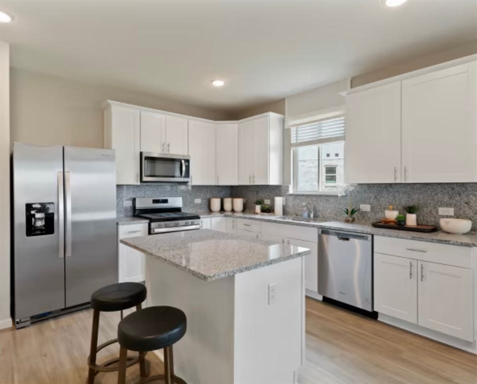 315 Ruby Ford Drive, Baytown, Texas image 2