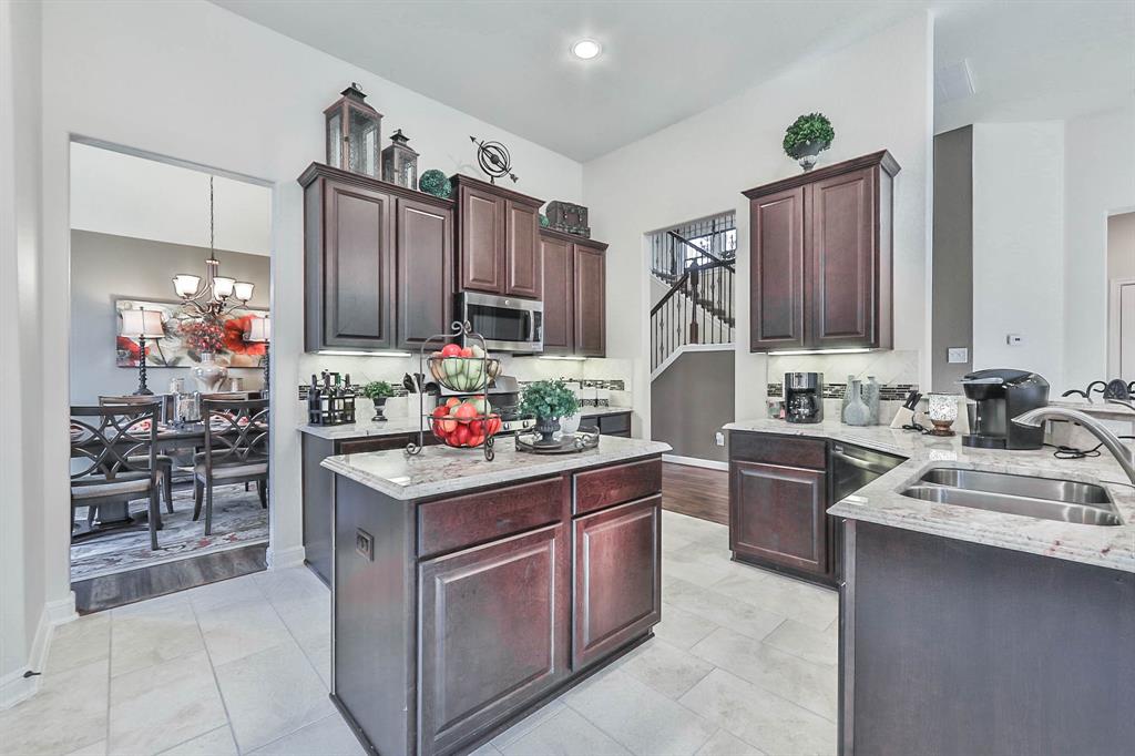 2031 Bradbury Woods Drive, Spring, Texas image 12