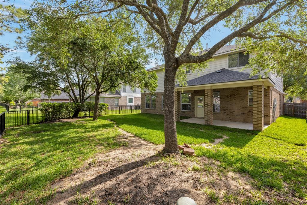 2712 Park Falls Drive, Pearland, Texas image 31