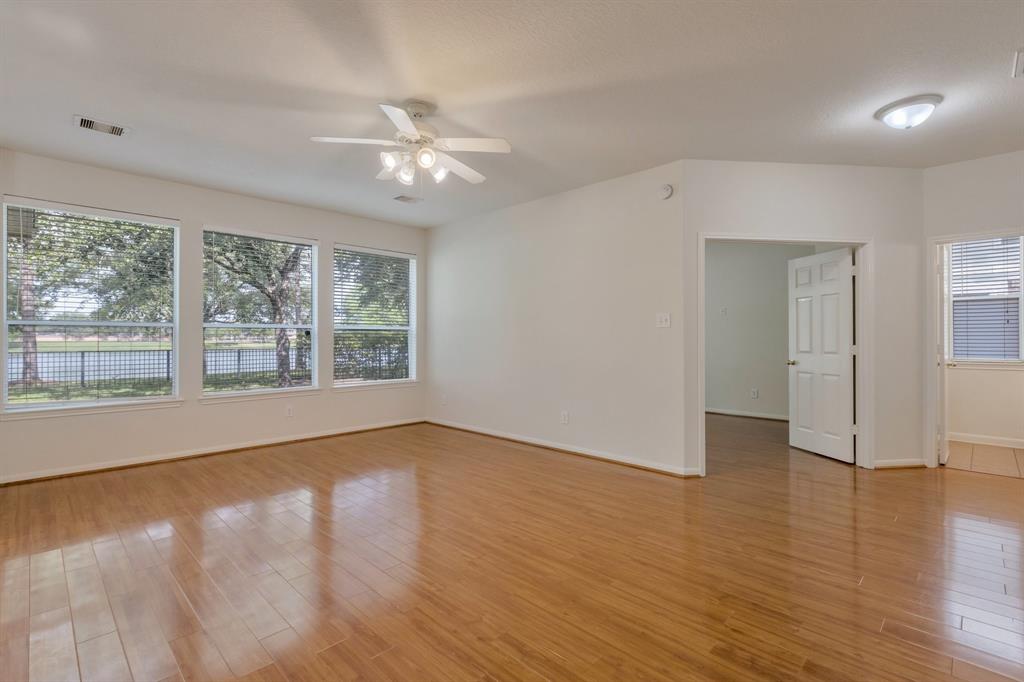 2712 Park Falls Drive, Pearland, Texas image 14
