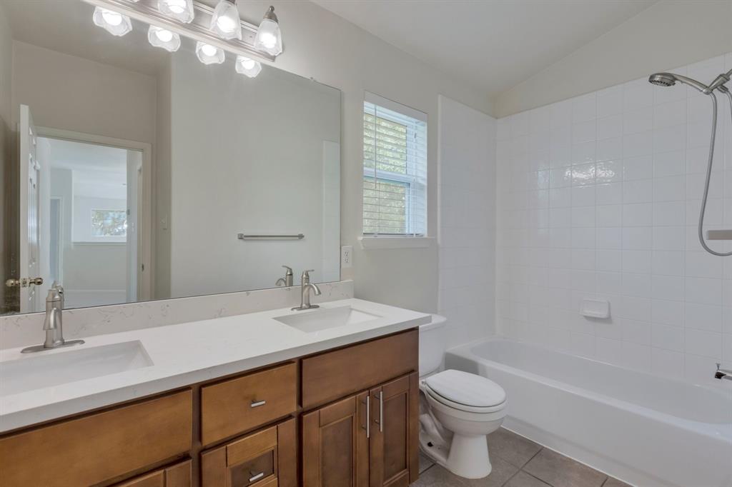 2712 Park Falls Drive, Pearland, Texas image 24