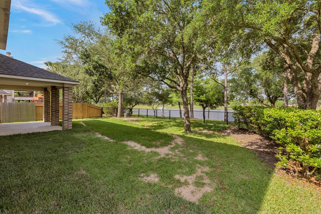 2712 Park Falls Drive, Pearland, Texas image 30